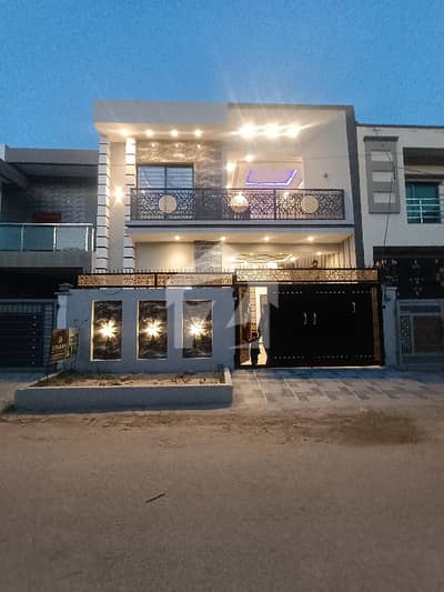 1.5 Storey Fresh House in I Block 1.5 Storey Fresh House in I Block