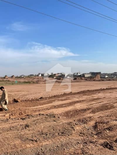 مارگلہ انکلیو مارگلہ ایونیو,اسلام آباد میں 5 مرلہ رہائشی پلاٹ 1.8 کروڑ میں برائے فروخت۔ مارگلہ انکلیو مارگلہ ایونیو,اسلام آباد میں 5 مرلہ رہائشی پلاٹ 1.8 کروڑ میں برائے فروخت۔