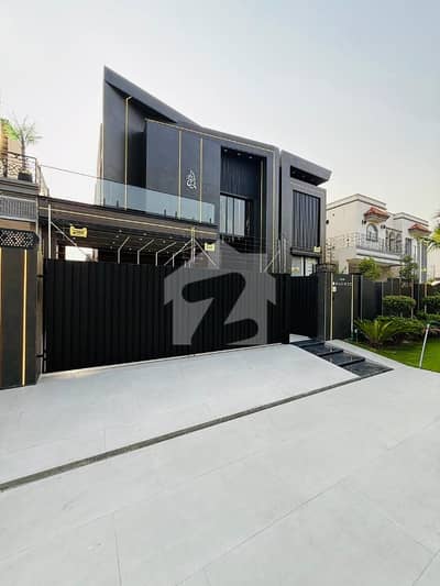 1 Kanal Upper Portion Available For Rent In DHA Phase 8