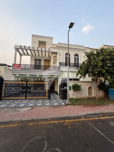 10 Marla Brand New Luxury House for Sale in Bahria Orchard Phase 1 Central Block 5 Beds