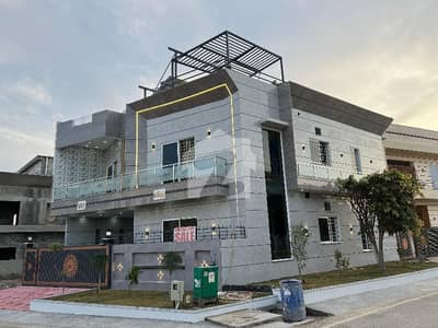 BRAND NEW CORNOR HOUSE FOR SALE