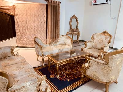 FULLY FURNISHED APARTMENT FOR RENT IN CLIFTON BLOCK 02
