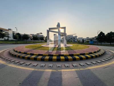 Sector C 1 Kanal Street 14 Murree Facing Heighted Location Solid Land Near to Main Gate Possession Utility Charges Paid Plot Available for Sale Sector C 1 Kanal Street 14 Murree Facing Heighted Location Solid Land Near to Main Gate Possession Utility Charges Paid Plot Available for Sale