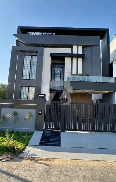 On Excellent Location House Of 10 Marla In Citi Housing Society For sale On Excellent Location House Of 10 Marla In Citi Housing Society For sale