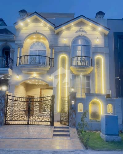 On Excellent Location 5 Marla House Is Available For sale In Citi Housing Society On Excellent Location 5 Marla House Is Available For sale In Citi Housing Society