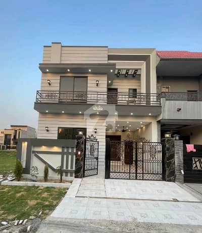 سٹی ہاؤسنگ سوسائٹی گوجرانوالہ میں 4 کمروں کا 5 مرلہ مکان 1.85 کروڑ میں برائے فروخت۔ سٹی ہاؤسنگ سوسائٹی گوجرانوالہ میں 4 کمروں کا 5 مرلہ مکان 1.85 کروڑ میں برائے فروخت۔