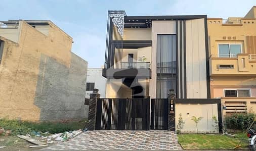 سٹی ہاؤسنگ سوسائٹی گوجرانوالہ میں 4 کمروں کا 5 مرلہ مکان 2.5 کروڑ میں برائے فروخت۔ سٹی ہاؤسنگ سوسائٹی گوجرانوالہ میں 4 کمروں کا 5 مرلہ مکان 2.5 کروڑ میں برائے فروخت۔