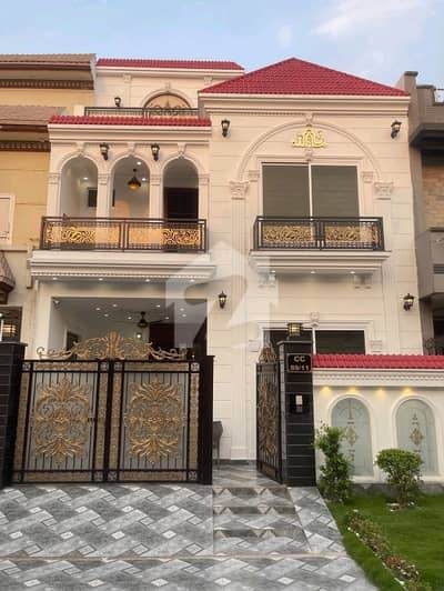 سٹی ہاؤسنگ سوسائٹی گوجرانوالہ میں 4 کمروں کا 5 مرلہ مکان 2.8 کروڑ میں برائے فروخت۔ سٹی ہاؤسنگ سوسائٹی گوجرانوالہ میں 4 کمروں کا 5 مرلہ مکان 2.8 کروڑ میں برائے فروخت۔