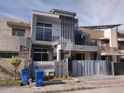 بحریہ ٹاؤن فیز 2 بحریہ ٹاؤن راولپنڈی,راولپنڈی میں 5 کمروں کا 10 مرلہ مکان 5.95 کروڑ میں برائے فروخت۔ بحریہ ٹاؤن فیز 2 بحریہ ٹاؤن راولپنڈی,راولپنڈی میں 5 کمروں کا 10 مرلہ مکان 5.95 کروڑ میں برائے فروخت۔