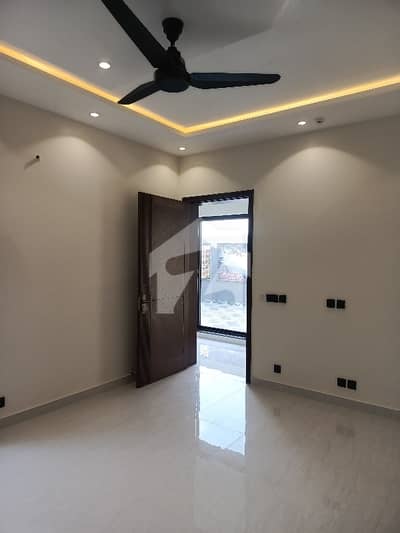 20-Marla Brand New Upper Portion For Rent