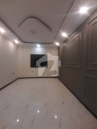 Prime Location Gulshan-e-Iqbal - Block 3 Flat Sized 1000 Square Feet For sale