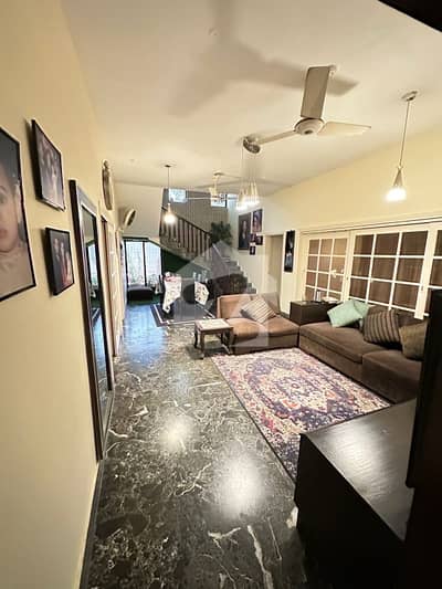 600 Square Yards House In Stunning Gulshan-E-Iqbal - Block 4 Is Available For Sale