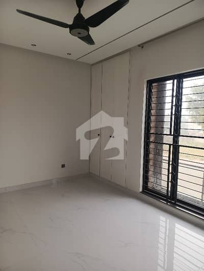 20-Marla Upper Portion For Rent
