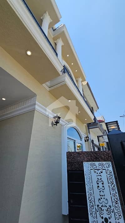 5 Marla House Available For Sale At the hottest location of Central Park Ferozepur Road Lahore