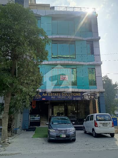ڈی ایچ اے فیز 8 سابقہ ایئر ایوینیو ڈی ایچ اے فیز 8,ڈی ایچ اے ڈیفینس,لاہور میں 4 مرلہ عمارت 6.6 کروڑ میں برائے فروخت۔