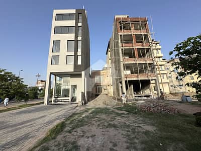 04 Marla commerical Office Second Floor for rent In Park view City Lahore
