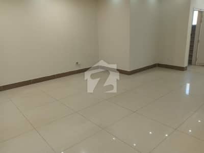 2nd FLOOR 1000 Feet Office Space IMMEDIATE POSSESSION Big Hall Kitchen Terrace Bath Cabinets Ideal Executive Office With Work Stations Lift With Front Entrance