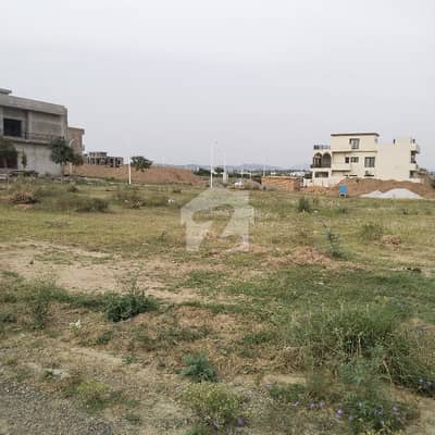 492 Plot Available For Sale In Gulberg Residencia, V Block.