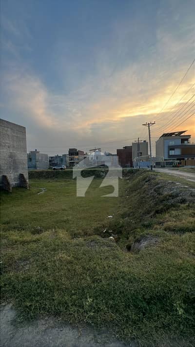 بسم اللہ ہاؤسنگ سکیم ۔ قدیر بلاک بسم اللہ ہاؤسنگ سکیم,جی ٹی روڈ,لاہور میں 5 مرلہ رہائشی پلاٹ 62.0 لاکھ میں برائے فروخت۔