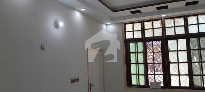 گلشنِ اقبال - بلاک 13 ڈی - 1 گلشنِ اقبال,گلشنِ اقبال ٹاؤن,کراچی میں 2 کمروں کا 5 مرلہ زیریں پورشن 1.6 کروڑ میں برائے فروخت۔