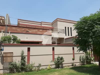 14 Marla Fully Renovated And Good Located House Available For Sale In PAF Falcon Complex Gulberg III Lahore
