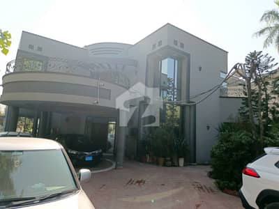 2 KANAL HOUSE FOR RENT NEAR MAIN BOULEVARD GULBERG & SHADMAN JAIL ROADLAHORE