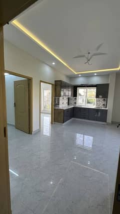 450 Sq. Ft Apartment For Rent Non Furnished In Sector E Bahria Town Lahroe