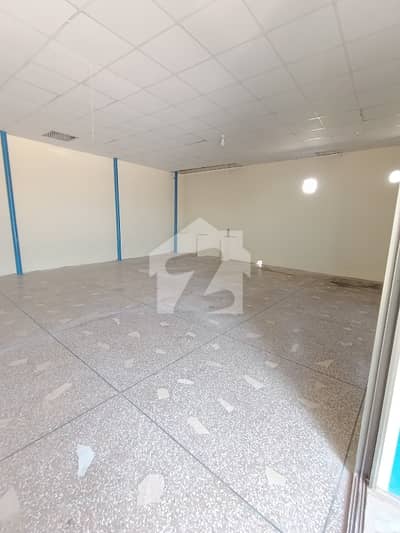 شاہ اللہ دتہ اسلام آباد میں 2 کنال Studio عمارت 1.5 لاکھ میں کرایہ پر دستیاب ہے۔