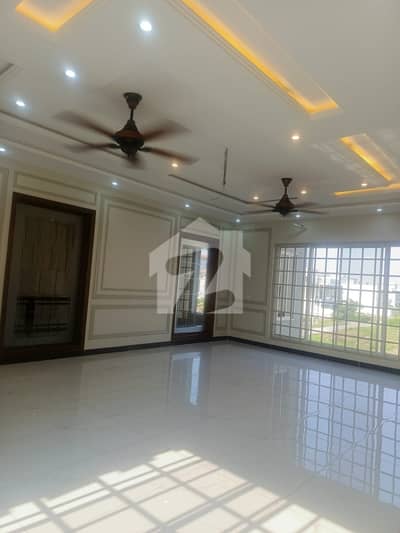 1 Kanal First Floor Nasheman Iqbal Phase 1 Near Wapda Town And Ucp University Portion For Rent