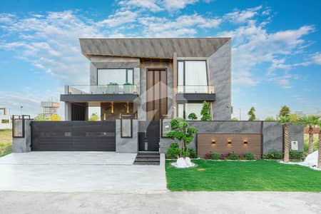 Fully Furnished 1 Kanal Brand New Luxurious Top Class House