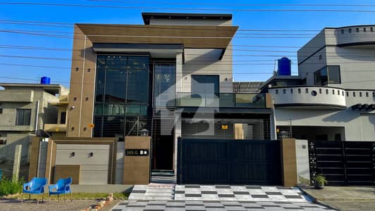 Prime Location House Of 10 Marla Is Available For sale