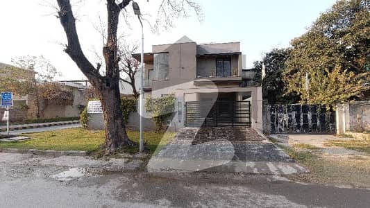 F-6/1 Corner Furnished Brand New House For Rent