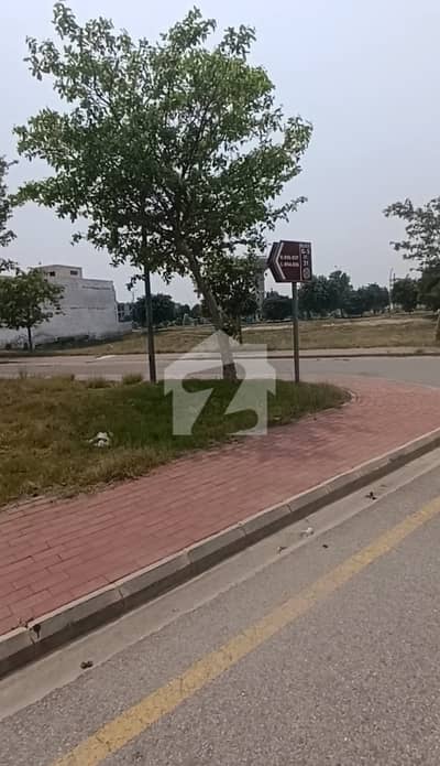 10.57 Marla Corner Plot available In G5 Block Bahria Town Lahore
