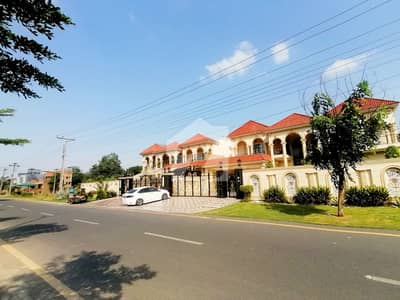 2 KANAL SLIGHTLY USED HOUSE FOR SALE MAIN COLLEGE ROAD LDA APPROVED LAHORE