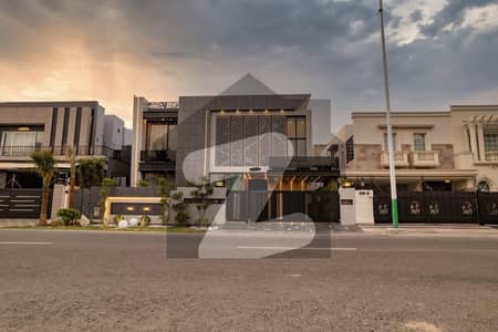 Near To Mini Dubai Defence Raya 1 Kanal Modern Design Furnished House