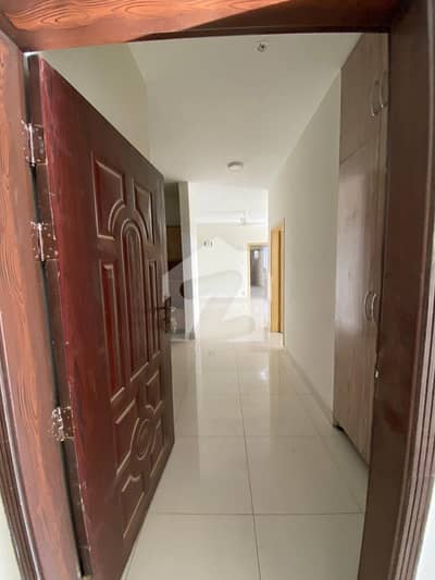 DEFENSE EXACTIVE TOWER 3 BEDROOM APARTMENT AVAILABLE FOR RENT
