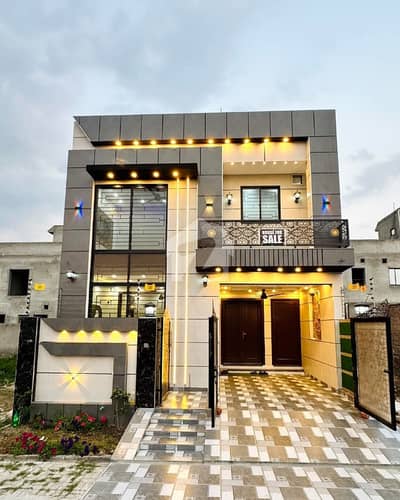 5 MARLA CORNER BRAND NEW TRIPLE STOREY BEAUTIFUL HOUSE FOR SALE IN EDEN BULEWARD COLLEGE ROAD LAHORE 5 MARLA CORNER BRAND NEW TRIPLE STOREY BEAUTIFUL HOUSE FOR SALE IN EDEN BULEWARD COLLEGE ROAD LAHORE
