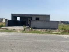 20 MARLA SINGLE STORY GRAY STRUCTURE HOUSE IS AVAILABLE FOR SALE AT PRIME LOCATION IN KHAYABAN-E-AMIN Q BLOCK AT 60FT ROAD