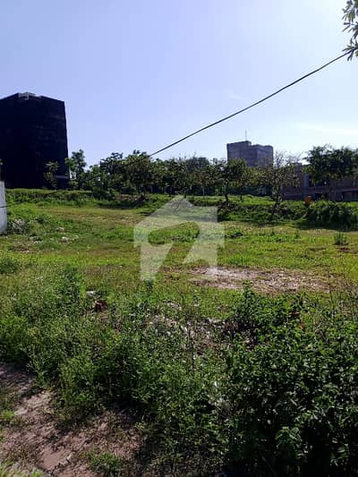 ڈی ایچ اے ڈیفینس فیز 3 ڈی ایچ اے ڈیفینس,اسلام آباد میں 2 کنال رہائشی پلاٹ 5.3 کروڑ میں برائے فروخت۔