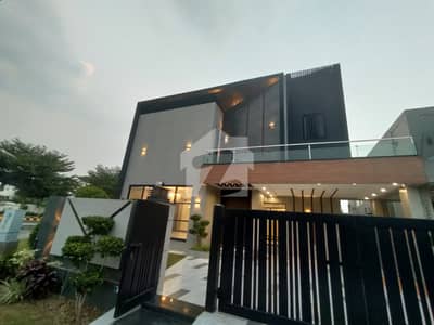 ANW REAL ESTATE PROUDLY OFFERS: 10 MARLA ELEGANT AND FULLY MAINTAINED SUPER HOT LOCATED BUNGALOW IS AVAILABLE IN THE BEST BLOCK OF DHA PHASE 7 LAHORE.