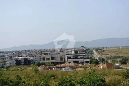 جی ۔ 14 اسلام آباد میں 1 کنال رہائشی پلاٹ 6.9 کروڑ میں برائے فروخت۔