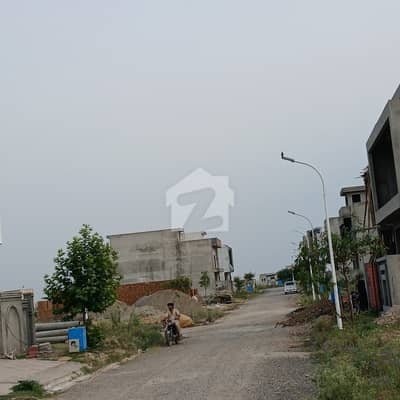 گلبرگ ریزیڈنشیا - بلاک وی گلبرگ ریزیڈنشیا,گلبرگ,اسلام آباد میں 10 مرلہ رہائشی پلاٹ 1.2 کروڑ میں برائے فروخت۔ گلبرگ ریزیڈنشیا - بلاک وی گلبرگ ریزیڈنشیا,گلبرگ,اسلام آباد میں 10 مرلہ رہائشی پلاٹ 1.2 کروڑ میں برائے فروخت۔