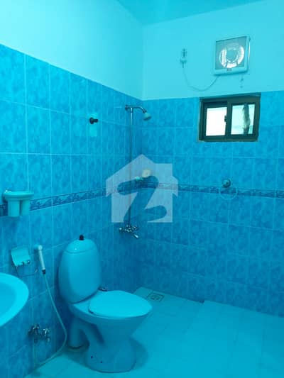 Luxurious Beautiful Independent House 500 Sq Yards