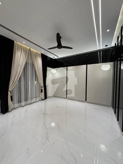 10 Marla Brand New Luxury House Available For Rent In Bahria Town Lahore 10 Marla Brand New Luxury House Available For Rent In Bahria Town Lahore
