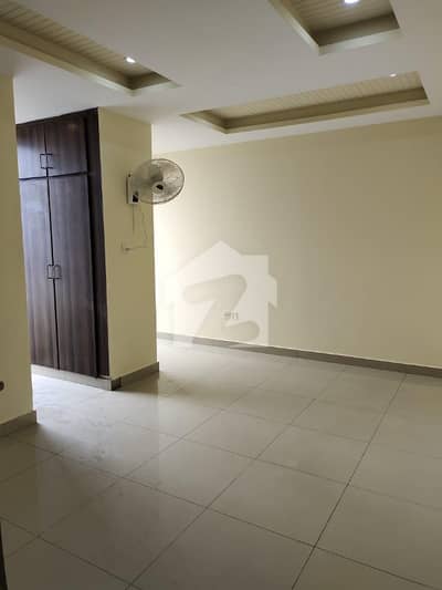 3 Bed Flat For Sale