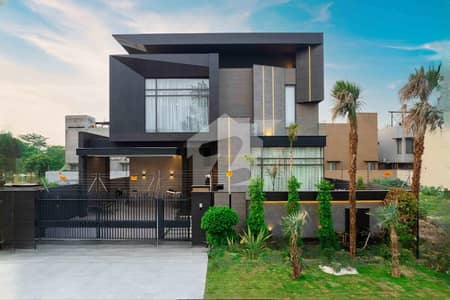 1 Kanal Top Quality Build Luxurious Beautiful Modern Design Villa With Basement Swimming Pool For Sale In DHA Lahore Phase 6 Prime Location Near To Park KFC