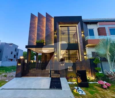 Affordable Price 5 Marla Luxury House For Sale Very Ideal Location