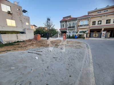پام سٹی ۔ بلاک اے پام سٹی,فیروزپور روڈ,لاہور میں 5 مرلہ رہائشی پلاٹ 67.5 لاکھ میں برائے فروخت۔