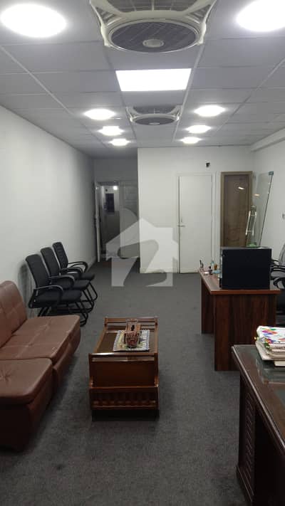 Coffercial office space main rashid minhas road