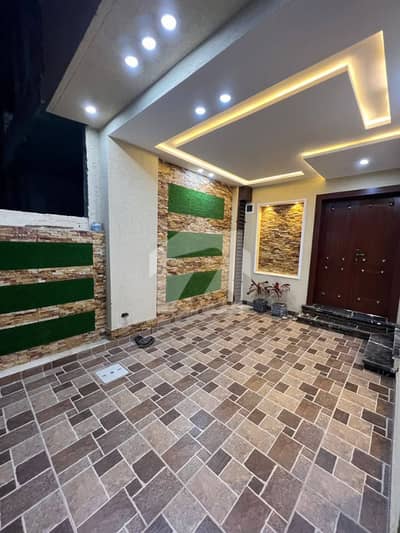 5 Marla Luxury House For Sale In Faisal Town